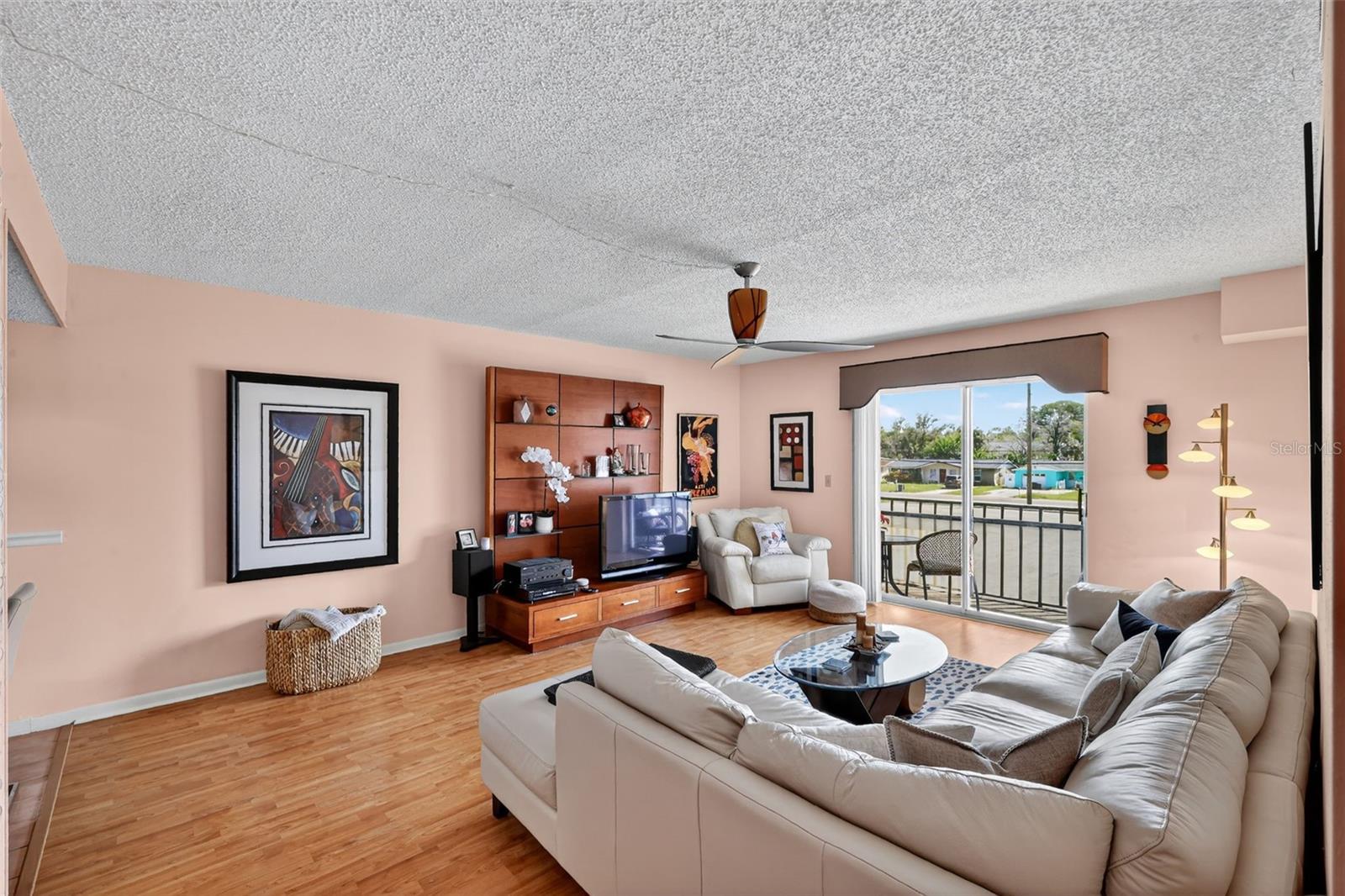 ROYAL RICHEY VILLAGE CONDO 02 - Residential