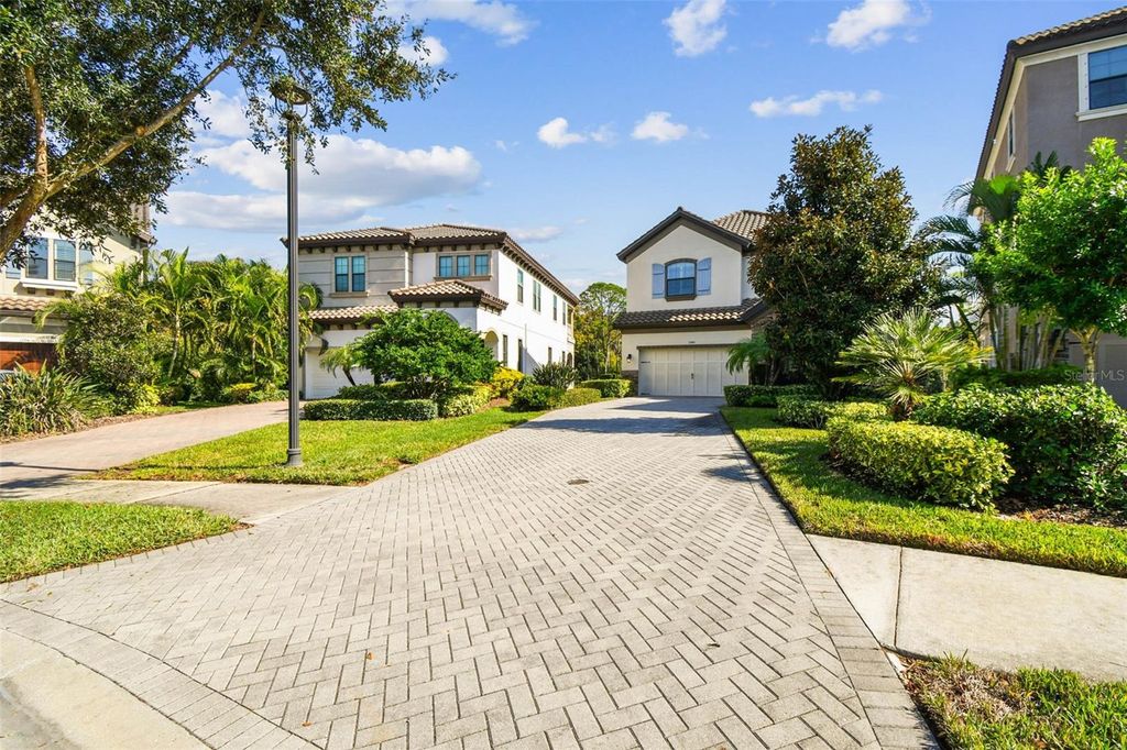 Photo of 1580 Lavello Lane, Palm Harbor, FL 34683 (MLS # TB8450451)