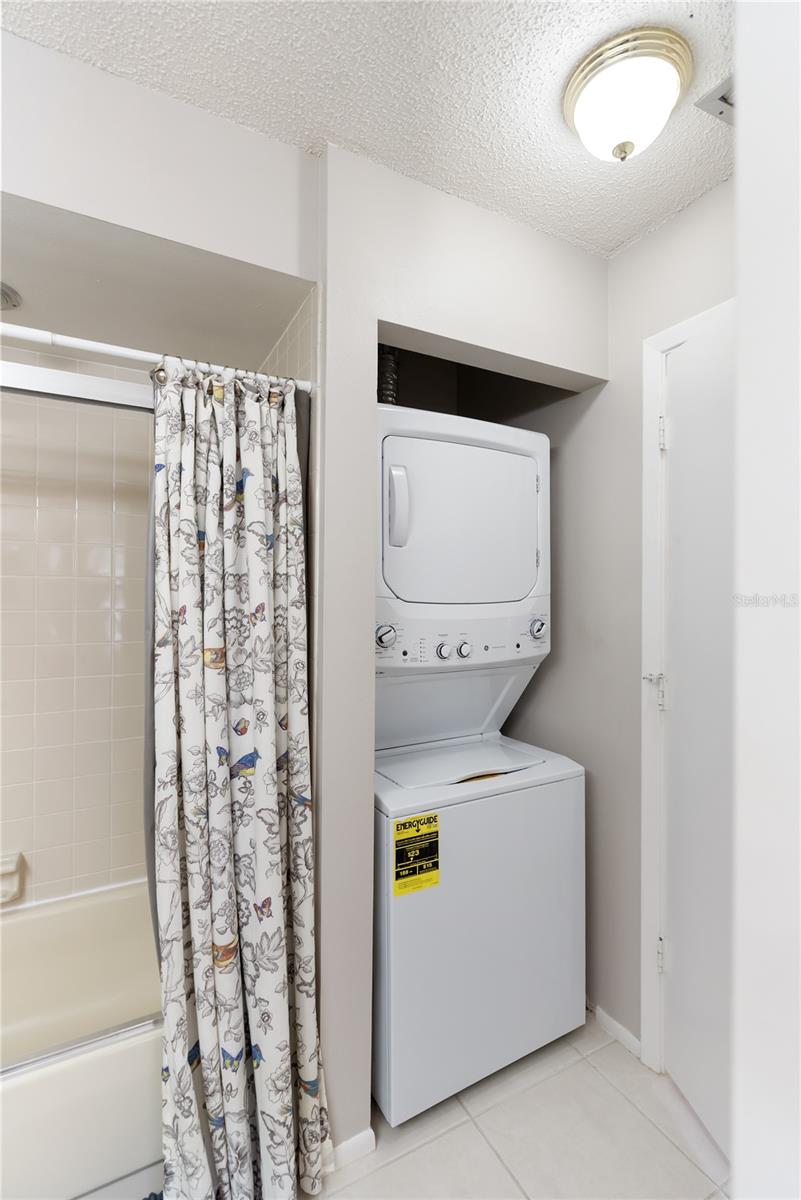 CHARTWELL GREEN - Residential