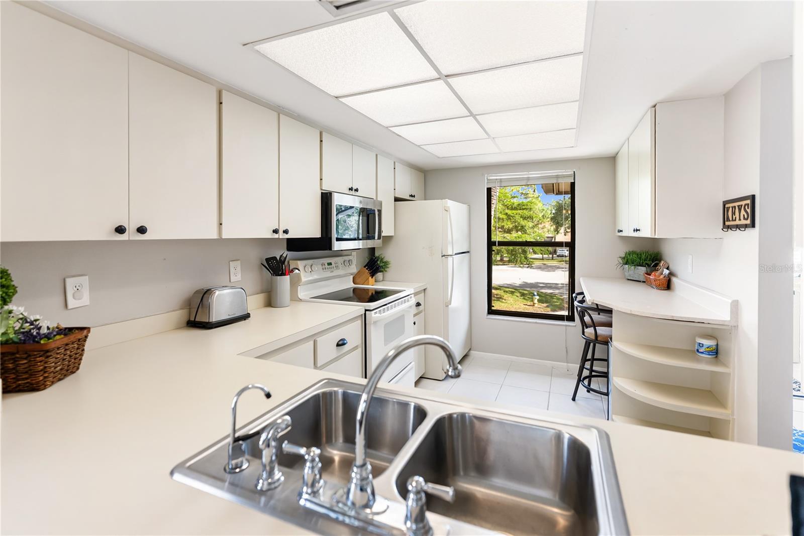 CHARTWELL GREEN - Residential