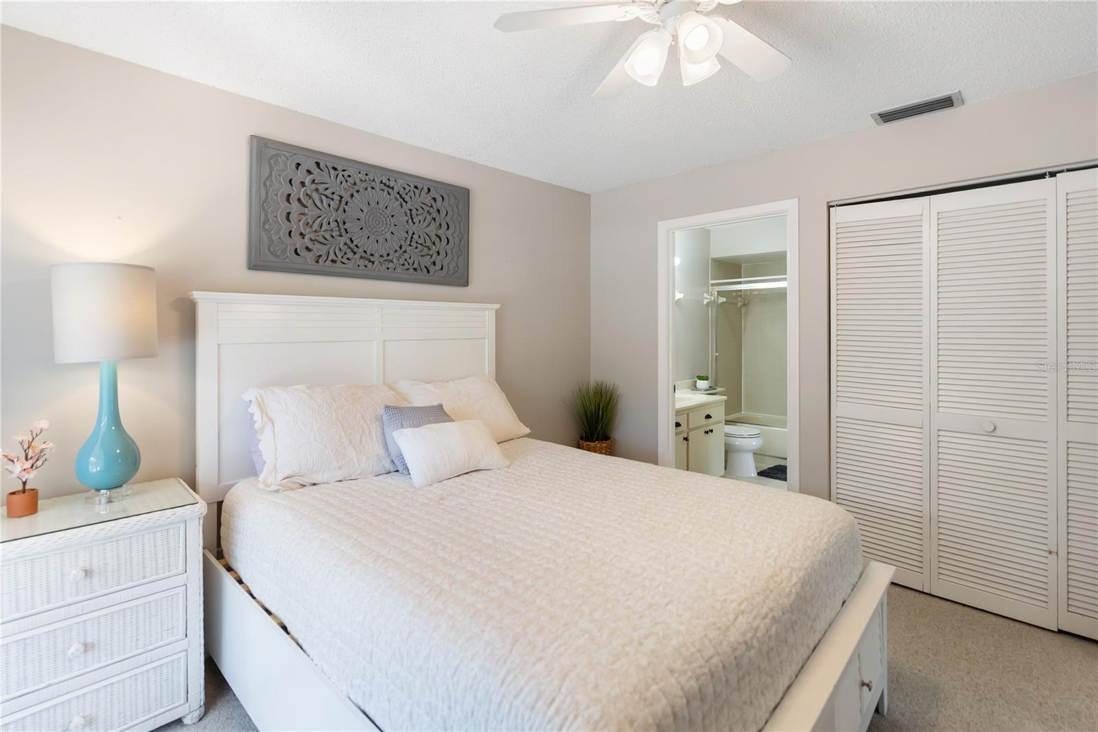 CHARTWELL GREEN - Residential