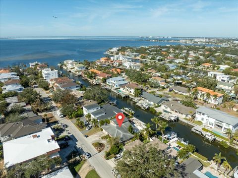 A home in TAMPA