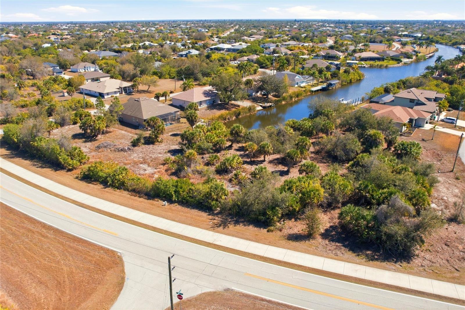 PORT CHARLOTTE SEC 87 - Land