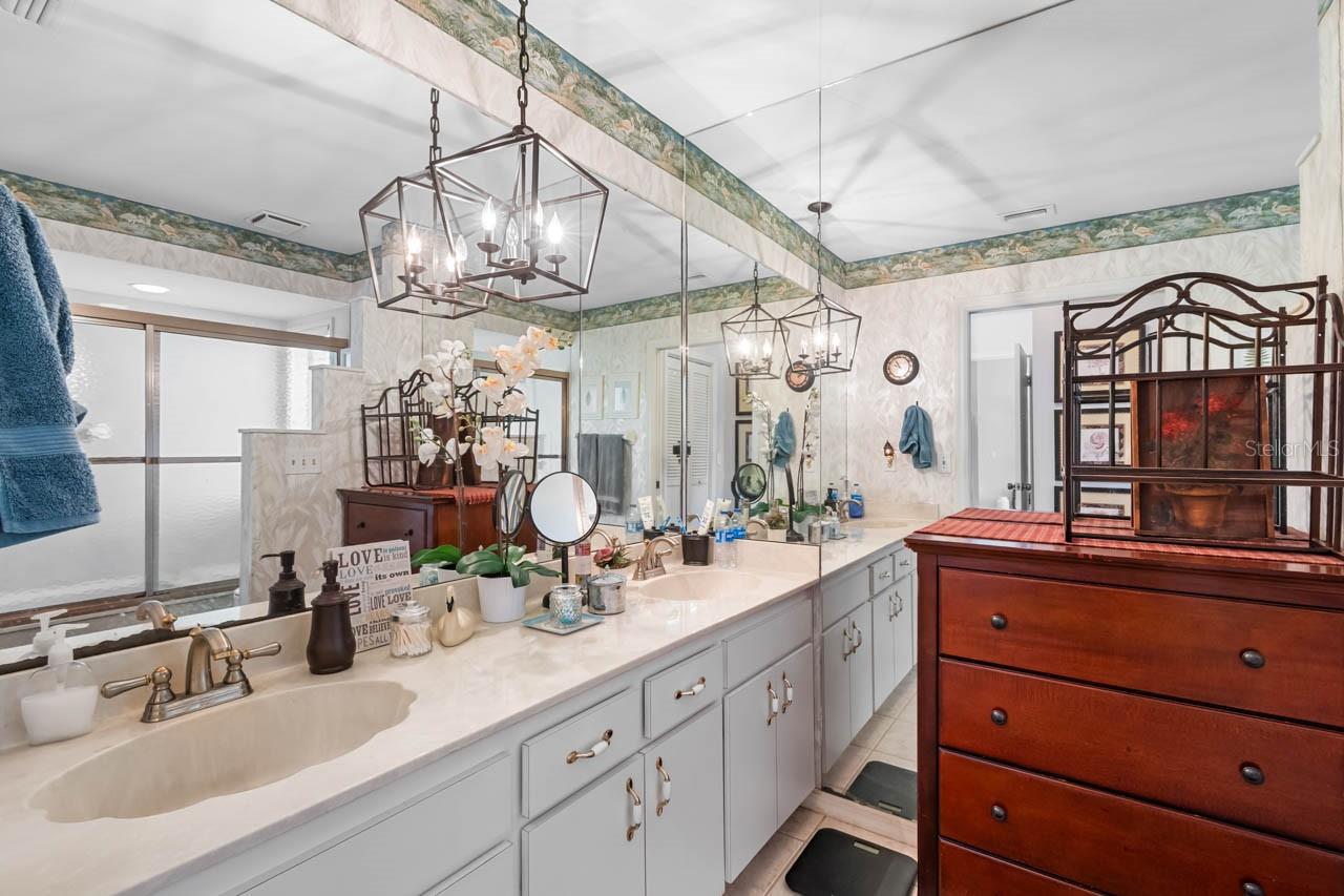 CALOOSA COUNTRY CLUB ESTATES U - Residential