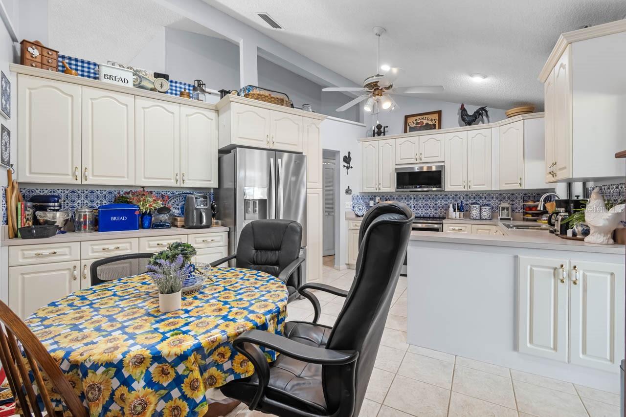 CALOOSA COUNTRY CLUB ESTATES U - Residential