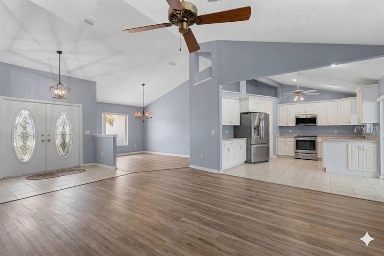 CALOOSA COUNTRY CLUB ESTATES U - Residential