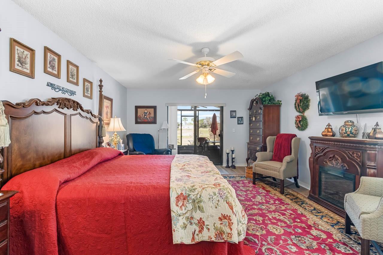 CALOOSA COUNTRY CLUB ESTATES U - Residential