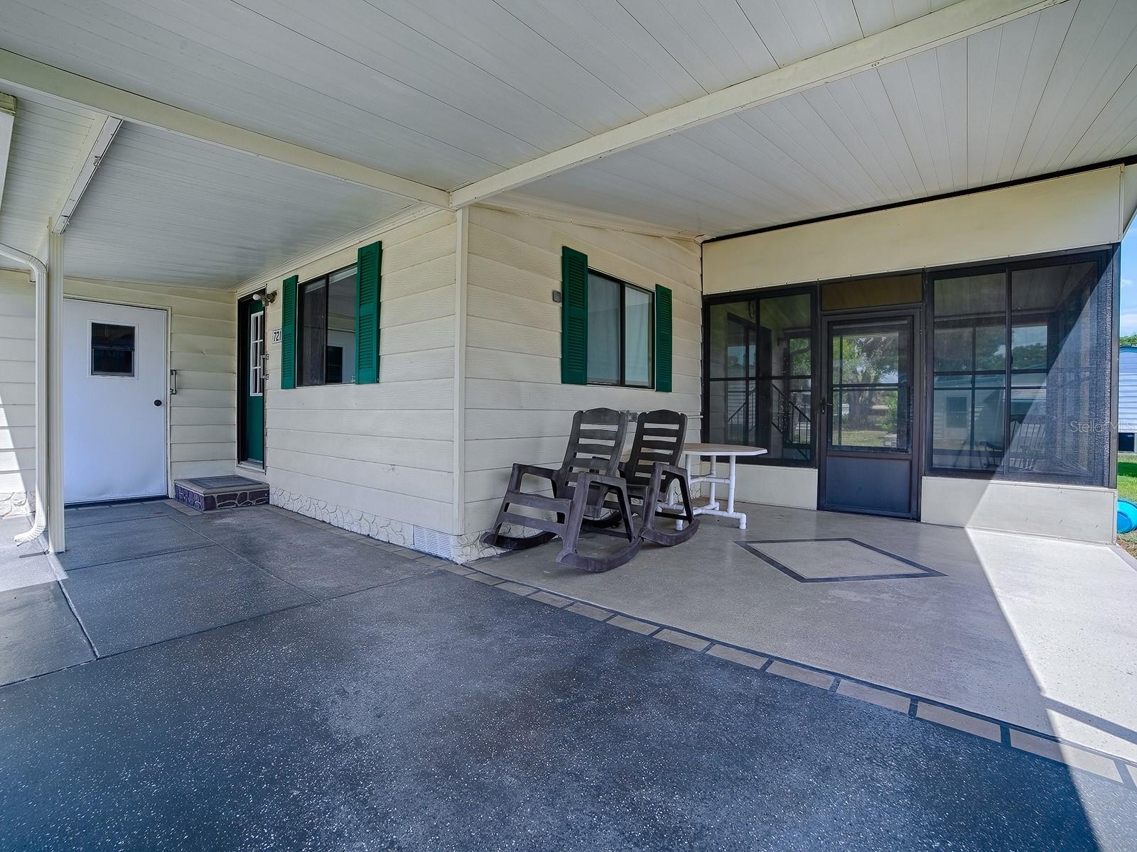 721 SHARON DRIVE