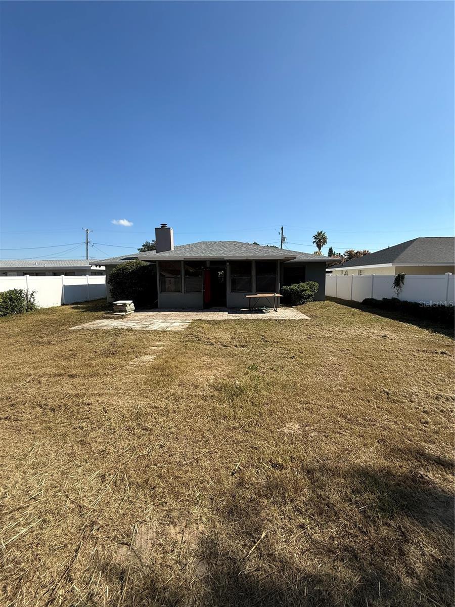 ELOISE WOODS LAKE RING UNIT - Residential