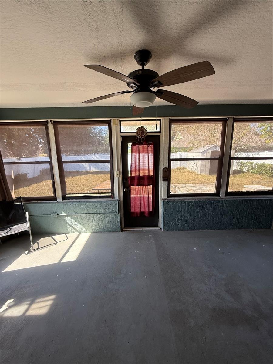 ELOISE WOODS LAKE RING UNIT - Residential