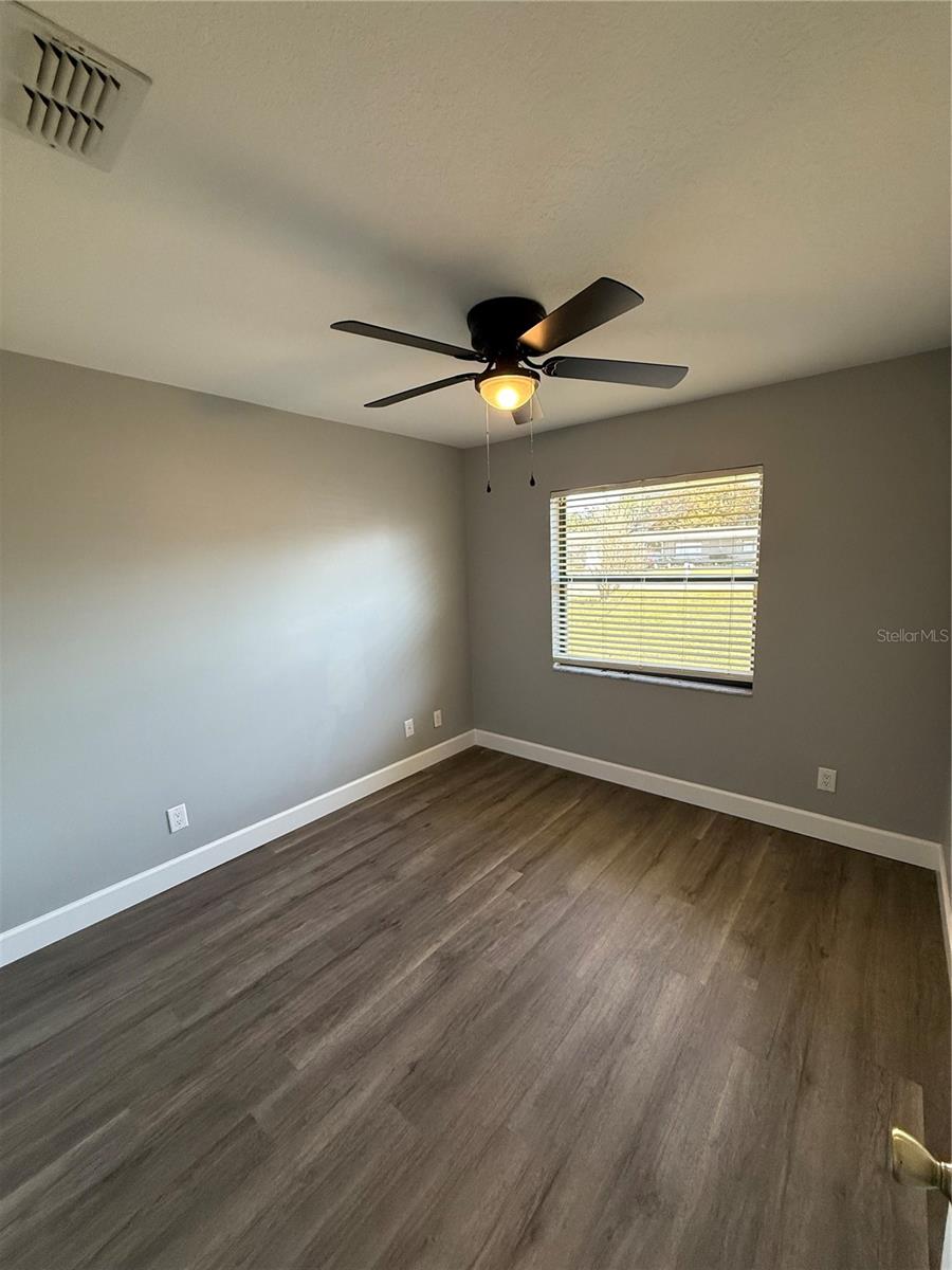 ELOISE WOODS LAKE RING UNIT - Residential