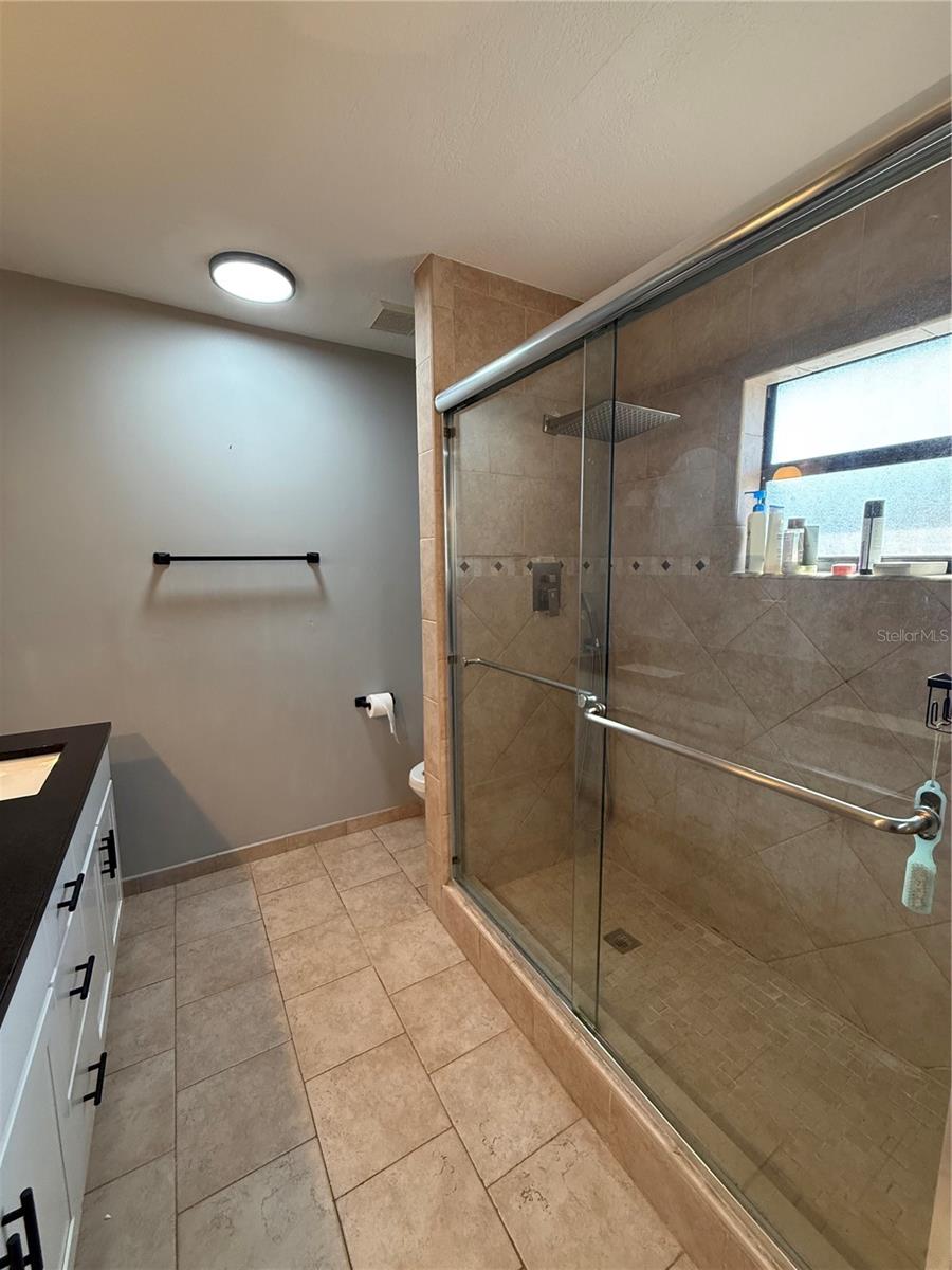 ELOISE WOODS LAKE RING UNIT - Residential