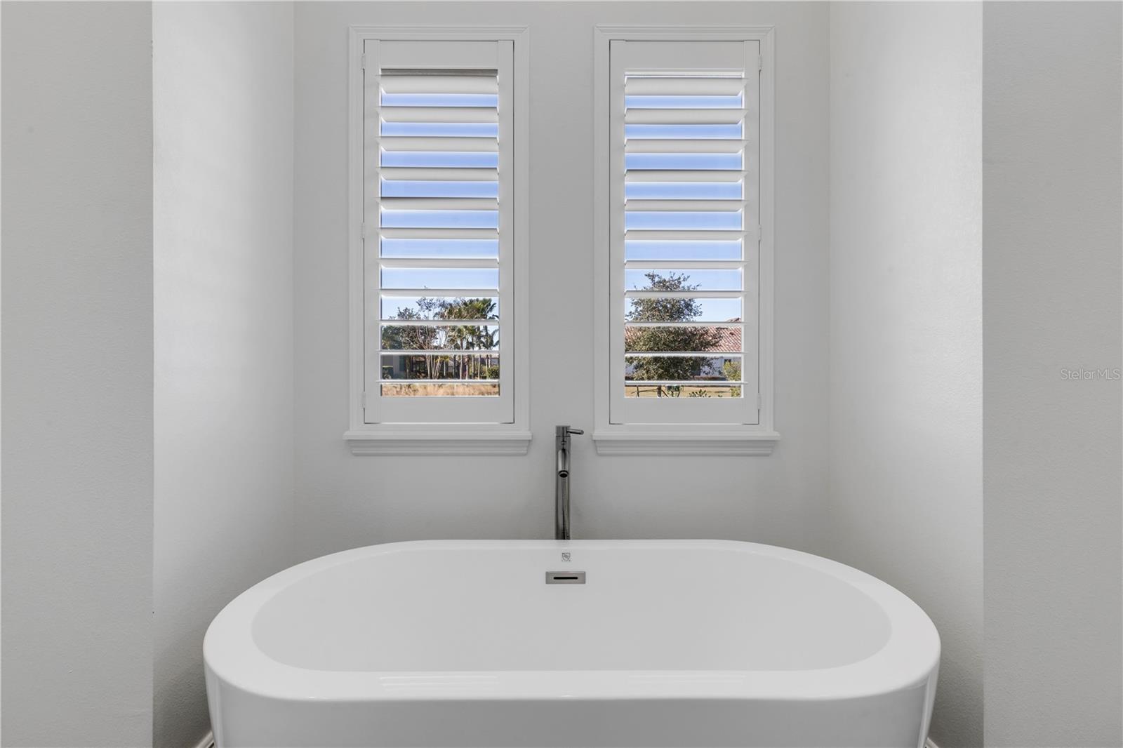 MOUNT DORA LOCH LEVEN PH 05 - Residential