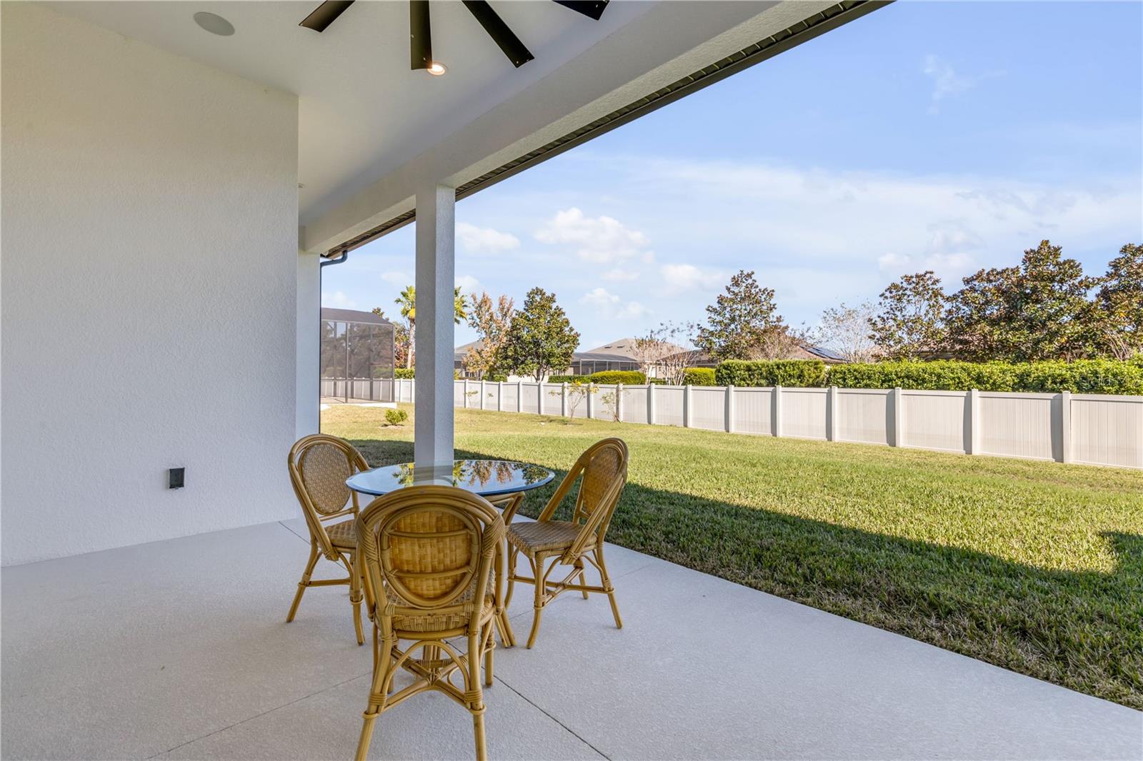 MOUNT DORA LOCH LEVEN PH 05 - Residential