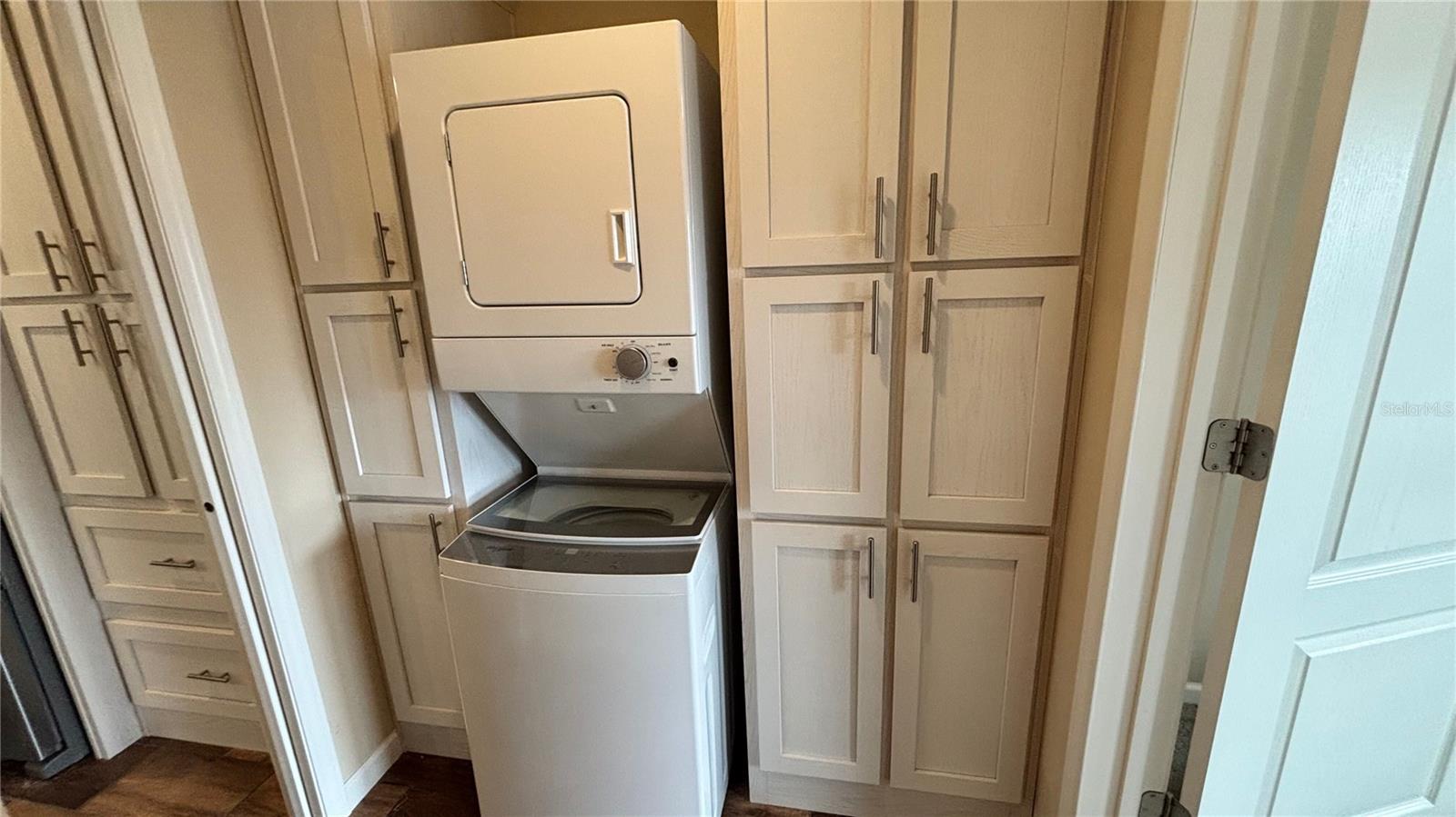 HWY ACRES TRACTS B-C-D - Residential