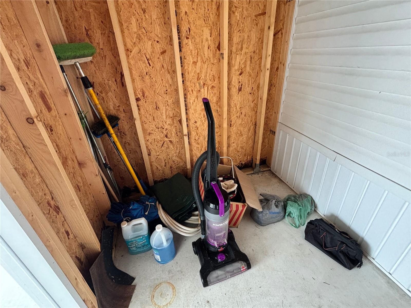 HWY ACRES TRACTS B-C-D - Residential