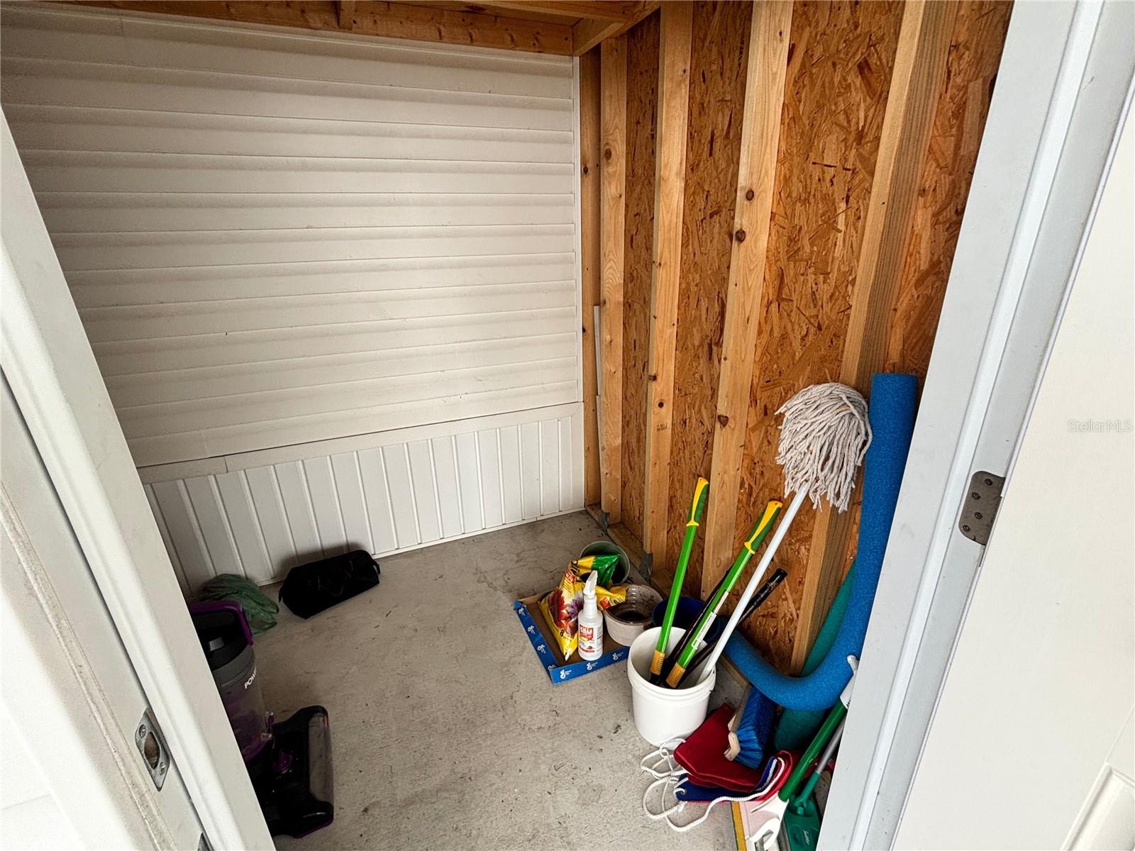 HWY ACRES TRACTS B-C-D - Residential