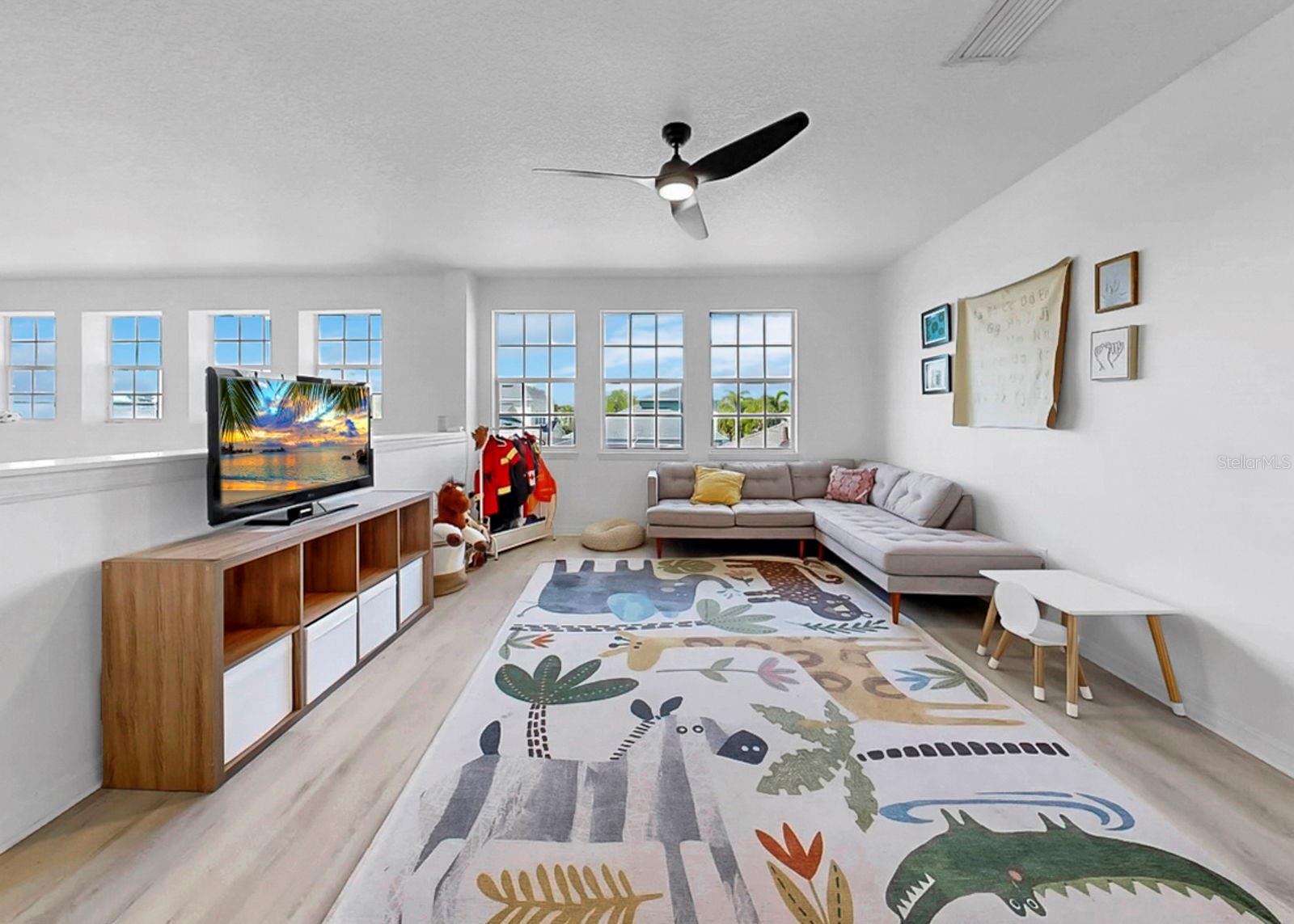 MIRABAY PH 3A-1 - Residential