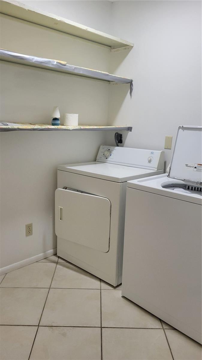 BENEVA RIDGE - Residential Lease