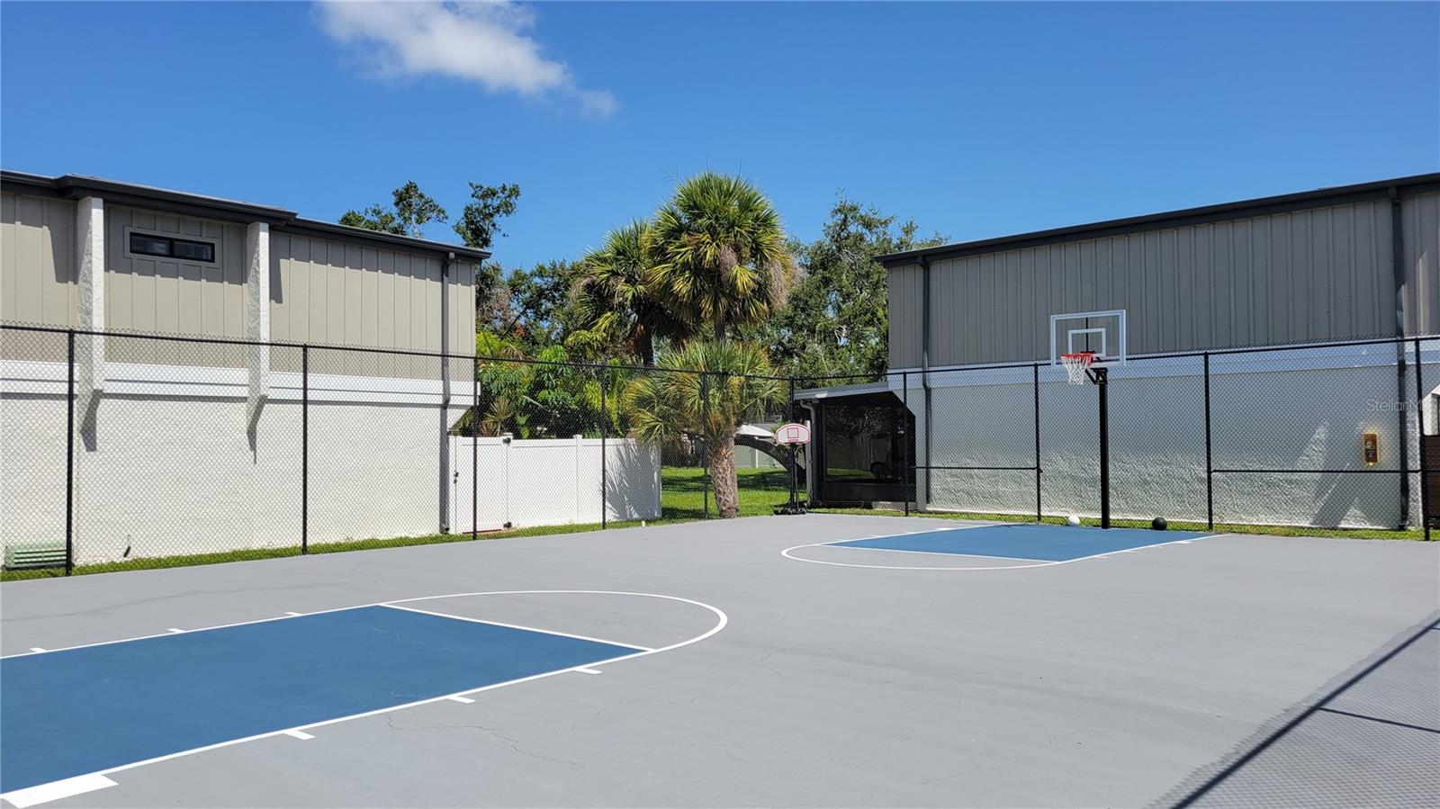 BENEVA RIDGE - Residential Lease