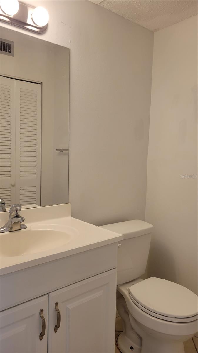 BENEVA RIDGE - Residential Lease