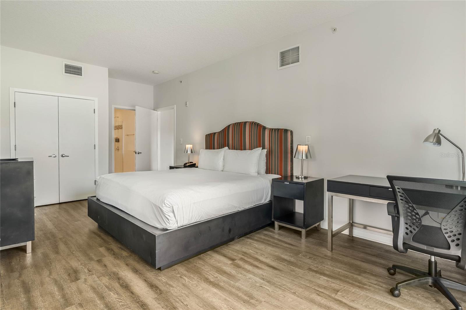 MONA LISA AT CELEBRATION CONDO HOTEL - Residential
