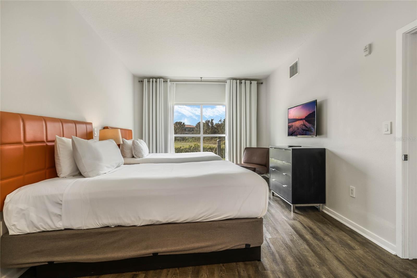 MONA LISA AT CELEBRATION CONDO HOTEL - Residential