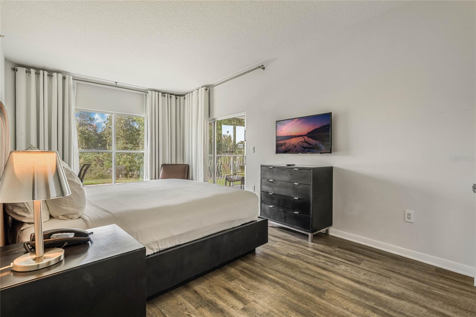 MONA LISA AT CELEBRATION CONDO HOTEL - Residential