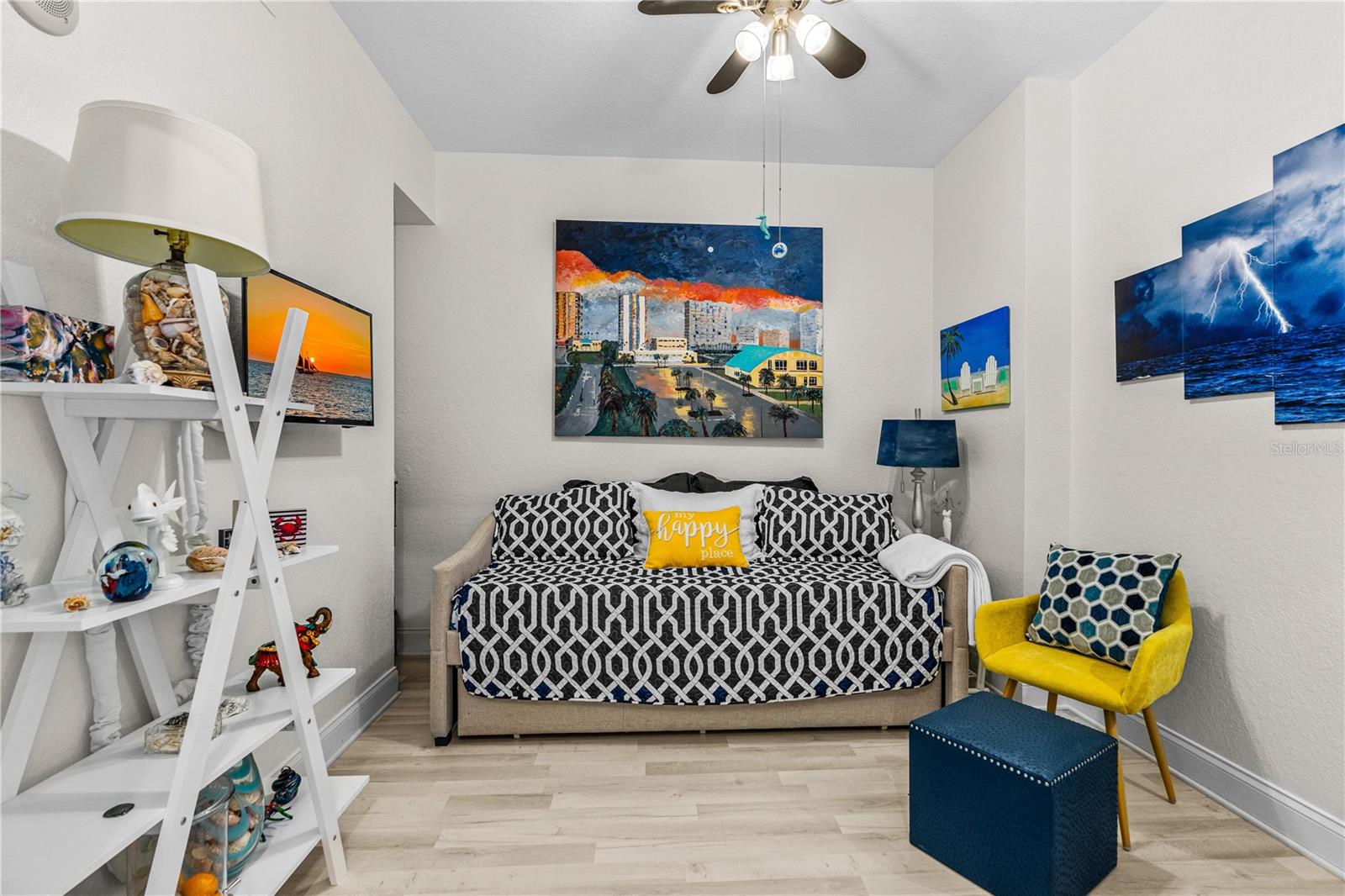 OCEANS GRAND CONDO - Residential