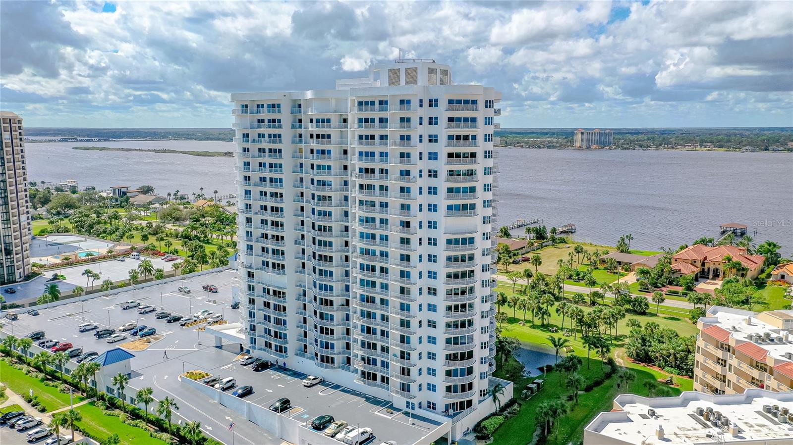 OCEANS GRAND CONDO - Residential