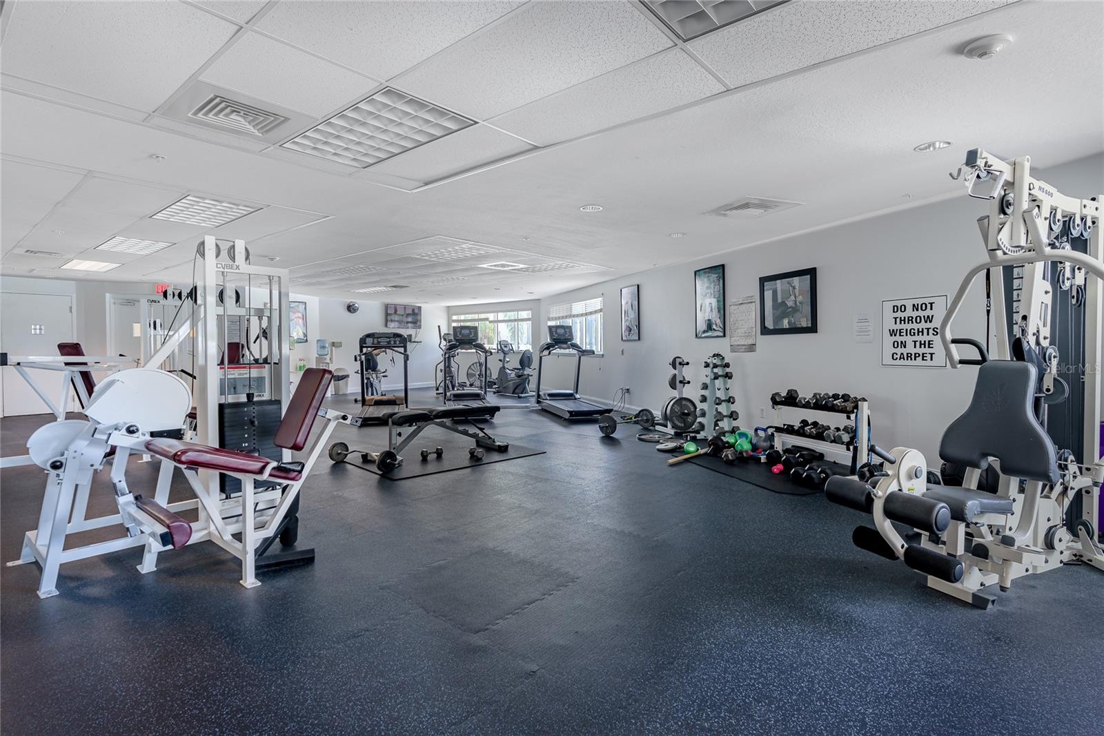 OCEANS GRAND CONDO - Residential