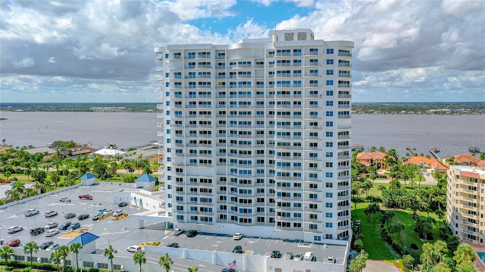 OCEANS GRAND CONDO - Residential