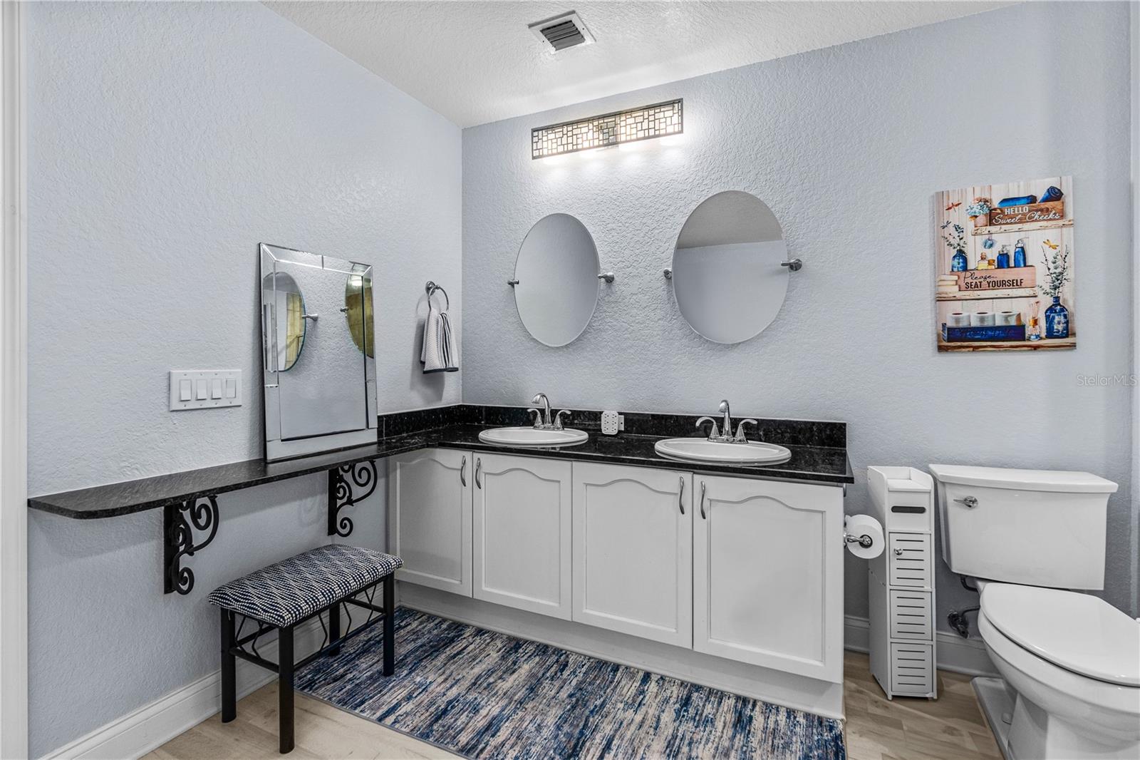 OCEANS GRAND CONDO - Residential
