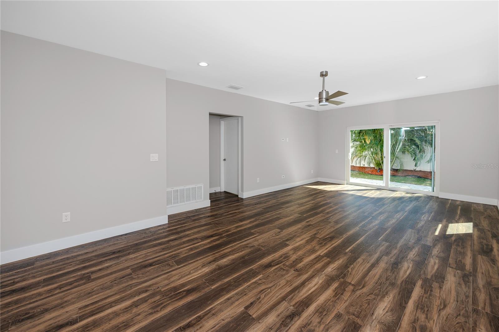 PASADENA HEIGHTS - Residential Lease