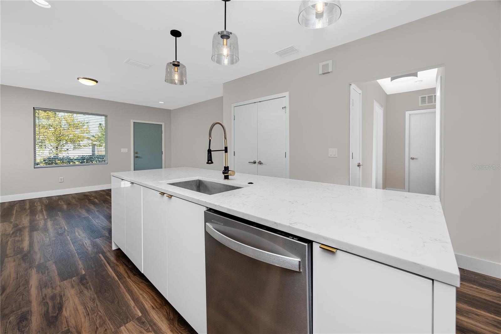 PASADENA HEIGHTS - Residential Lease