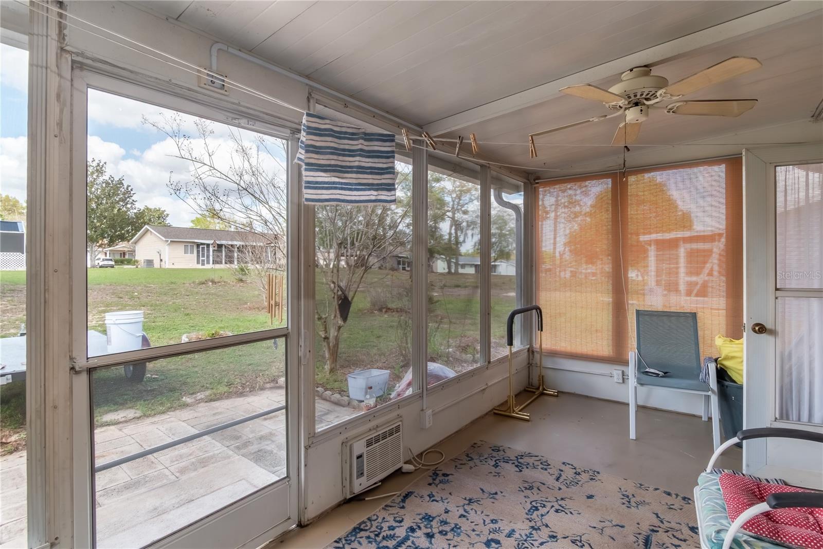 PALM CAY - Residential