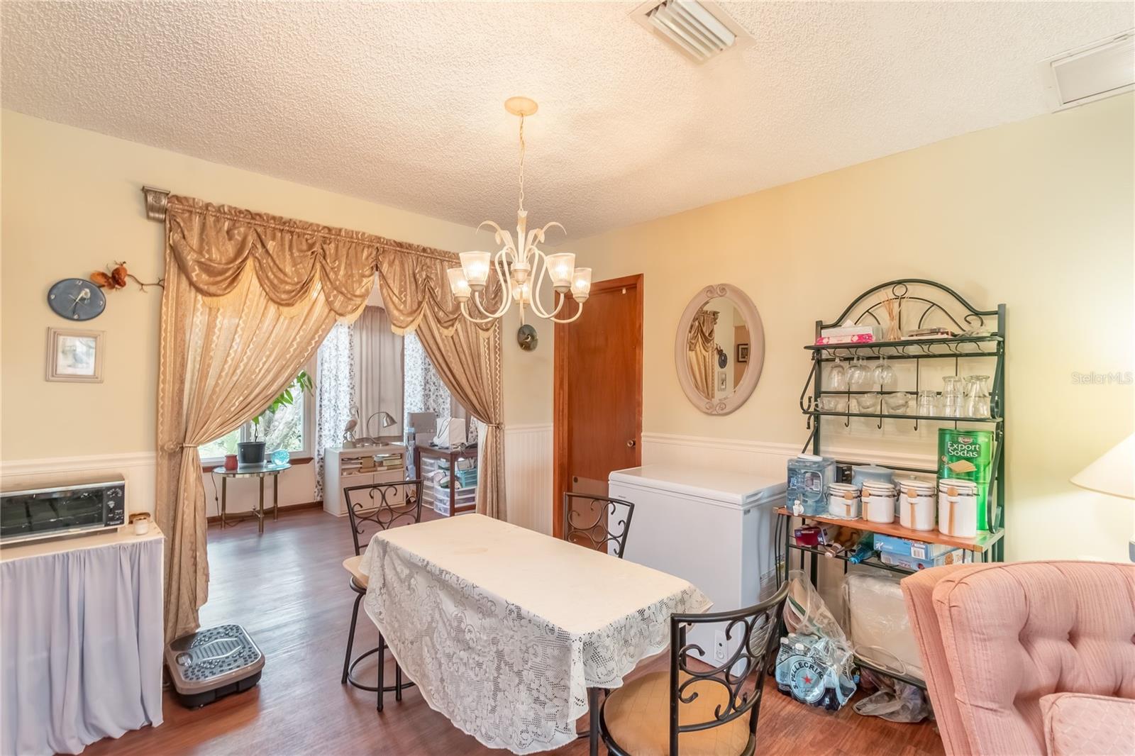 PALM CAY - Residential