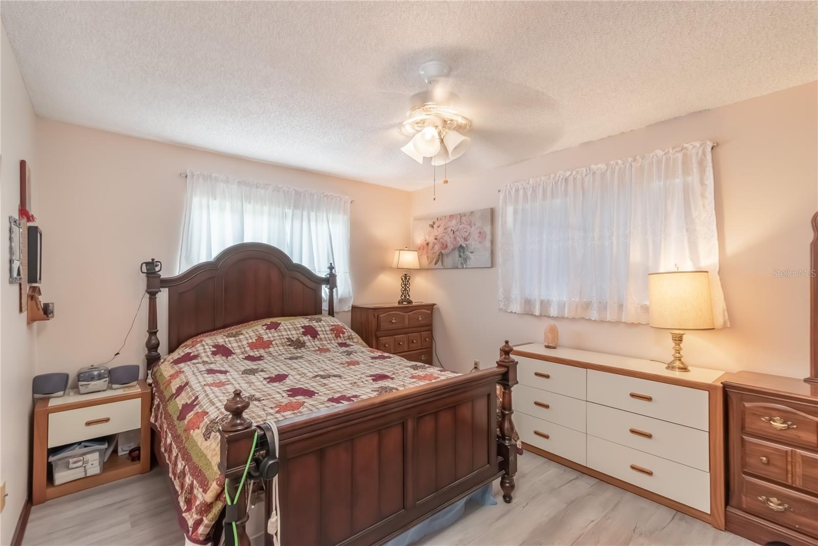 PALM CAY - Residential