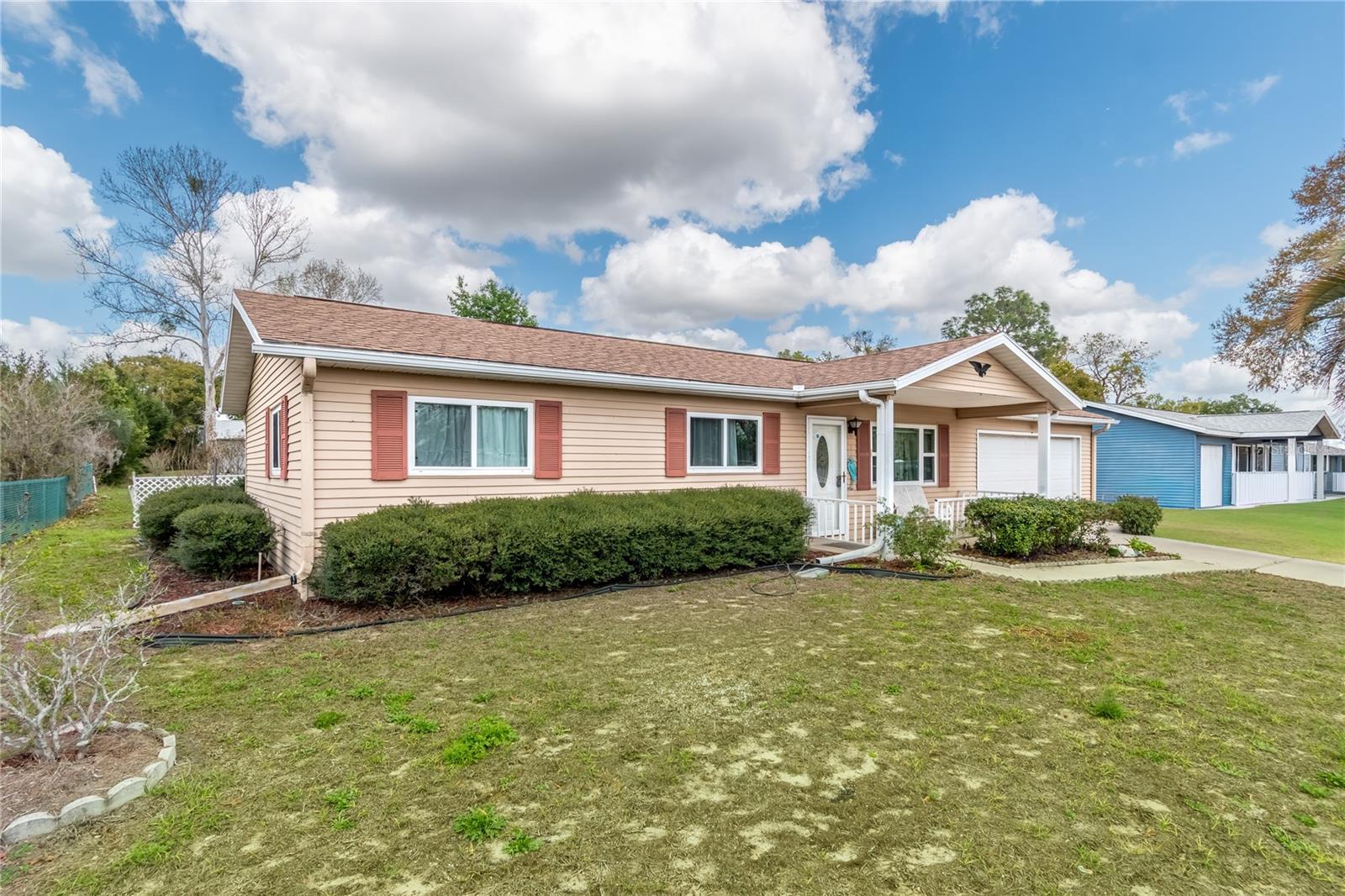 PALM CAY - Residential