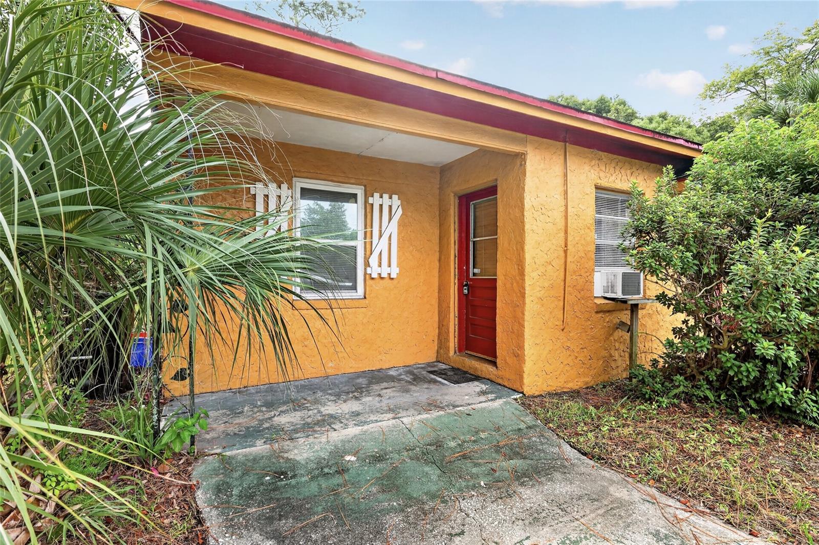 907 NE 24TH STREET