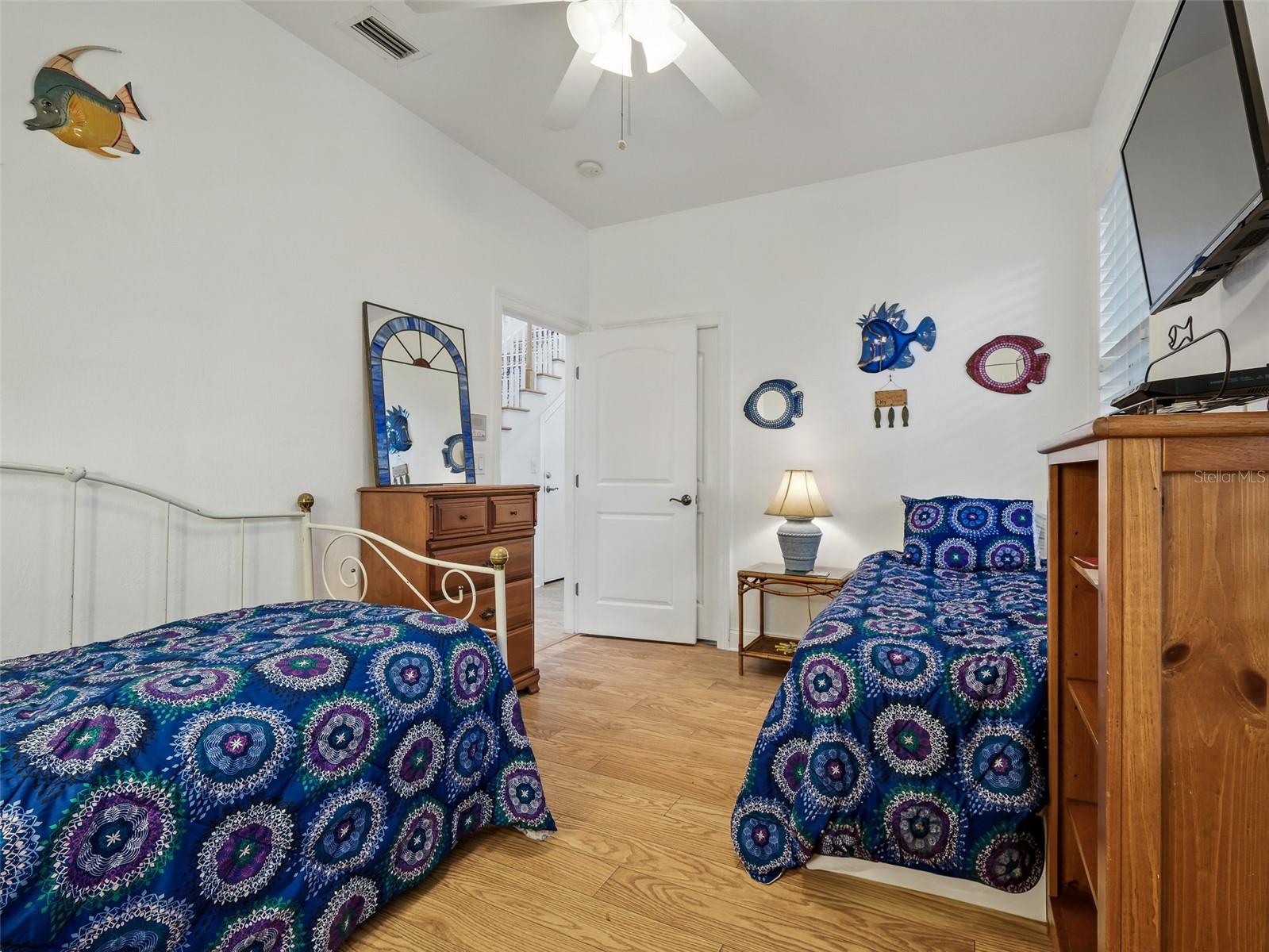 FERNALD & CHADWICK HAWKS PARK - Residential