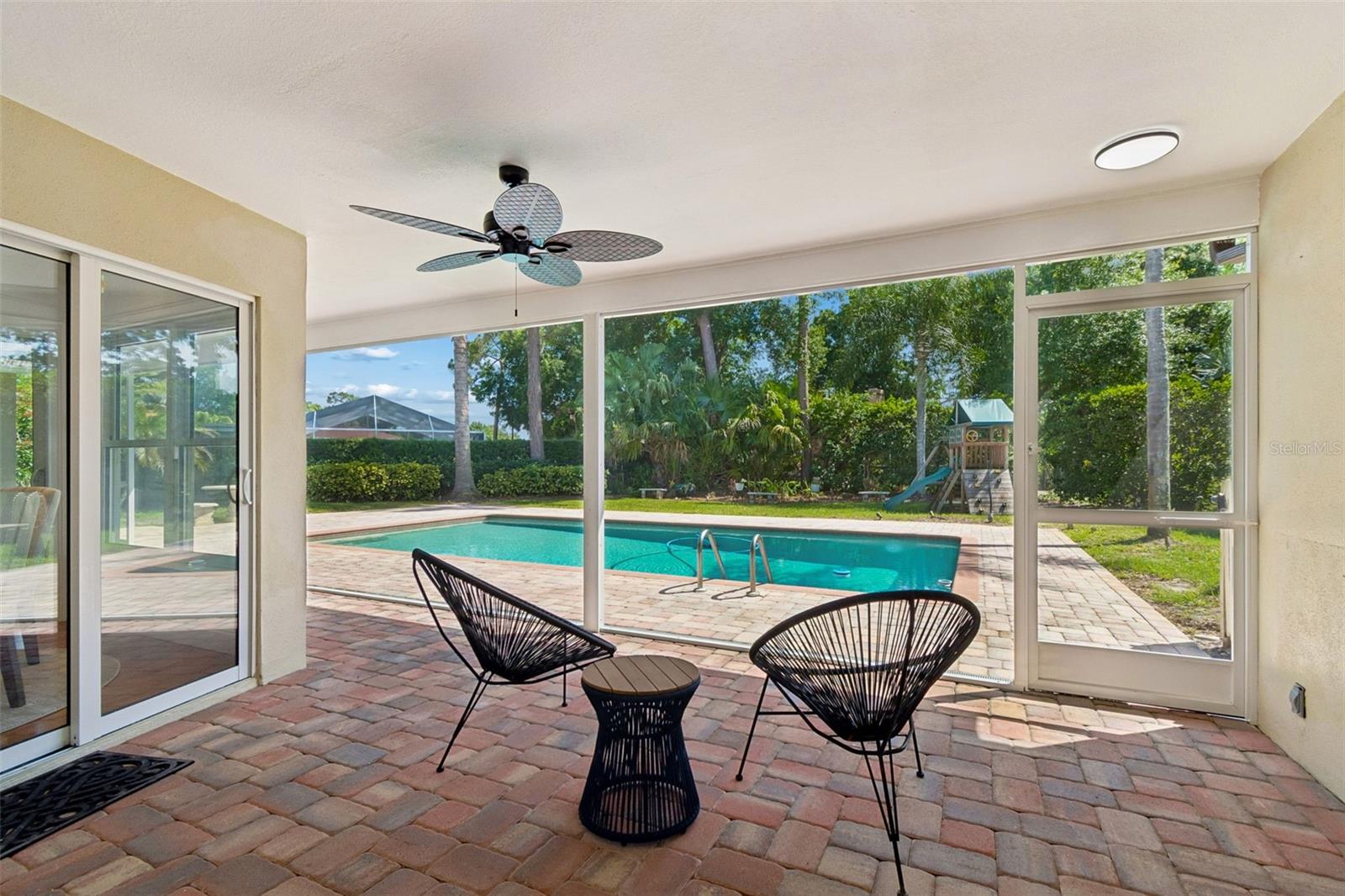TARPON WOODS THIRD ADD - Residential