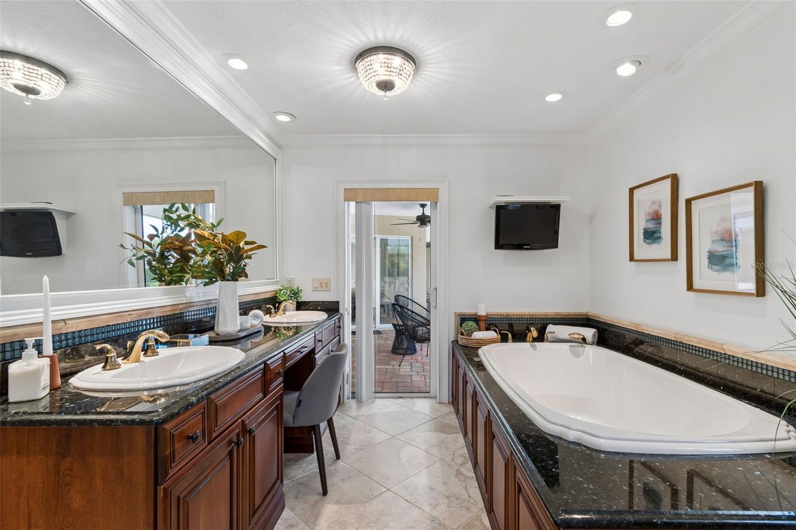TARPON WOODS THIRD ADD - Residential