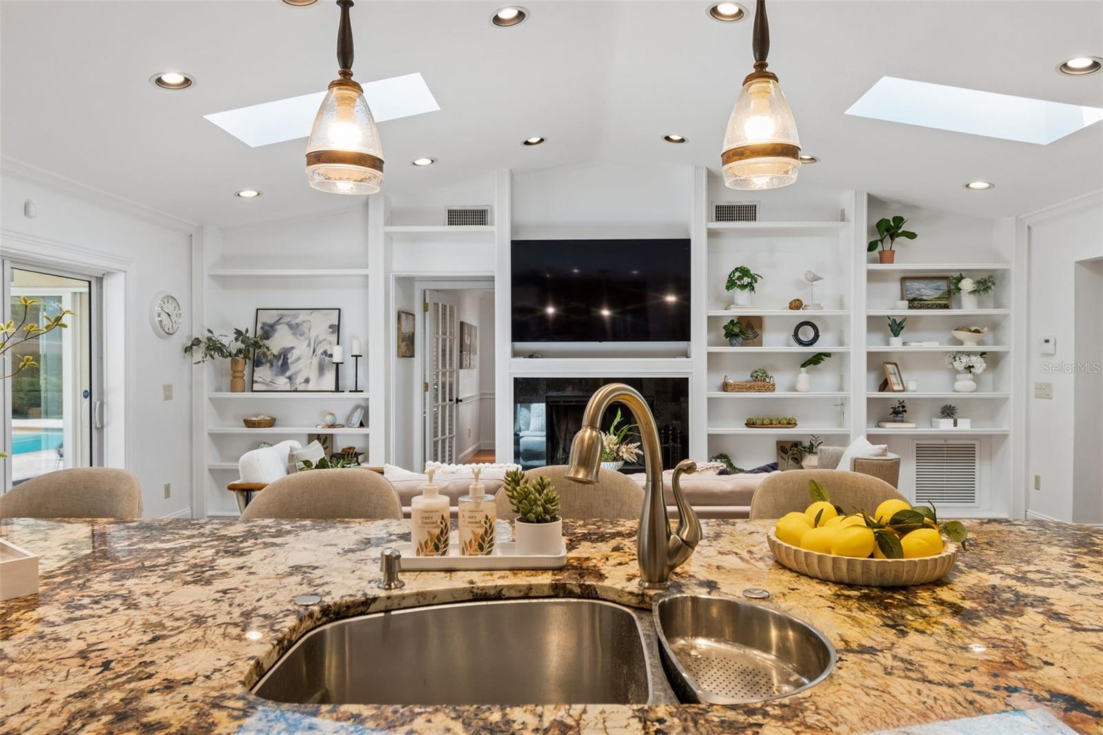 TARPON WOODS THIRD ADD - Residential