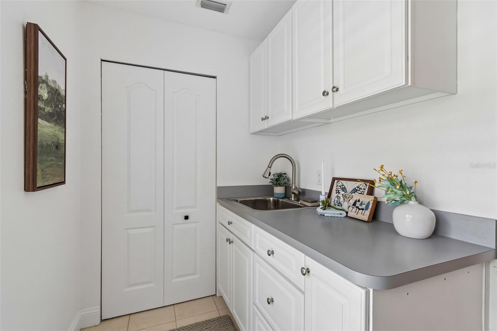 TARPON WOODS THIRD ADD - Residential