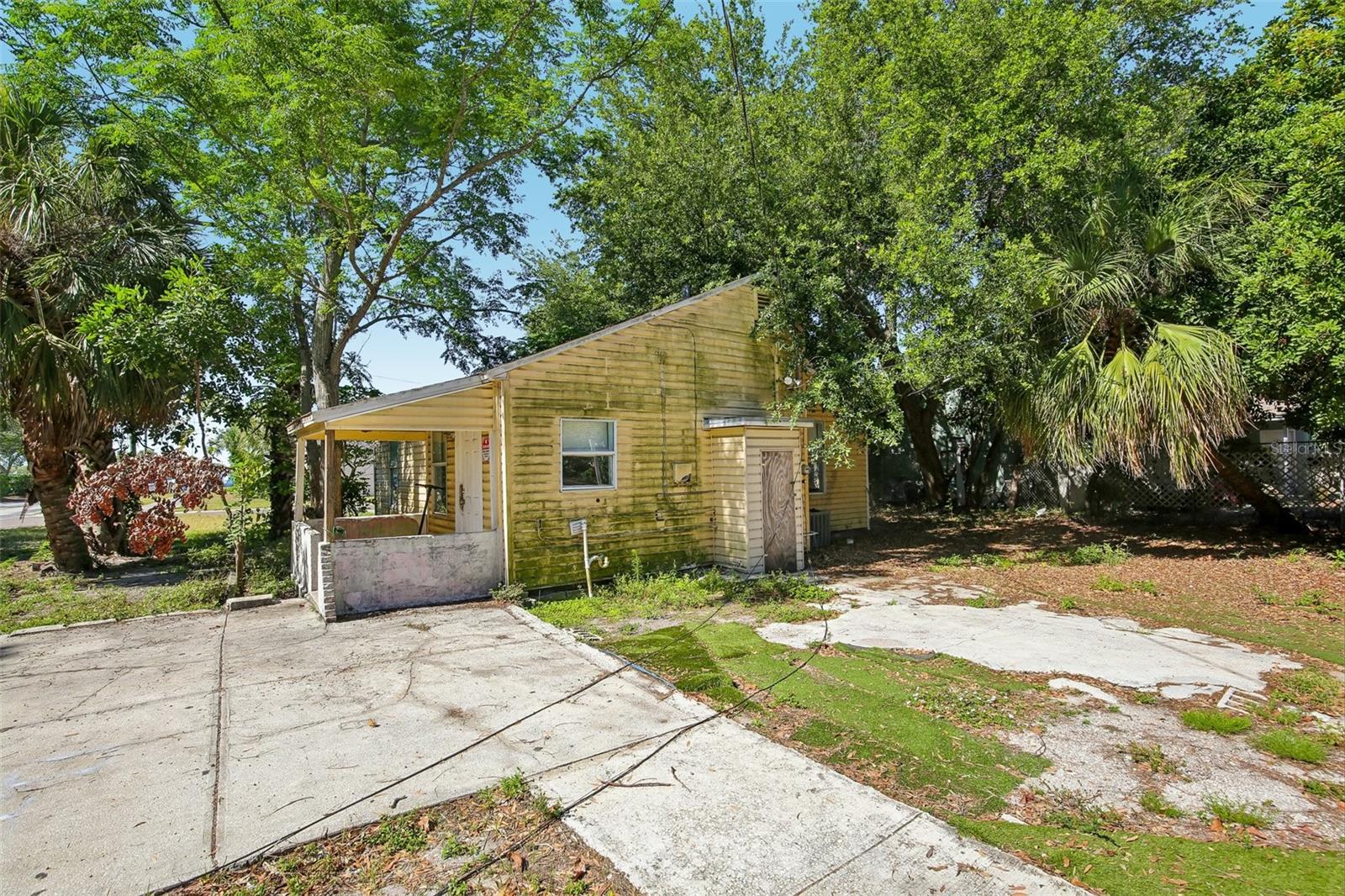 ROOSEVELT PARK ADD - Residential