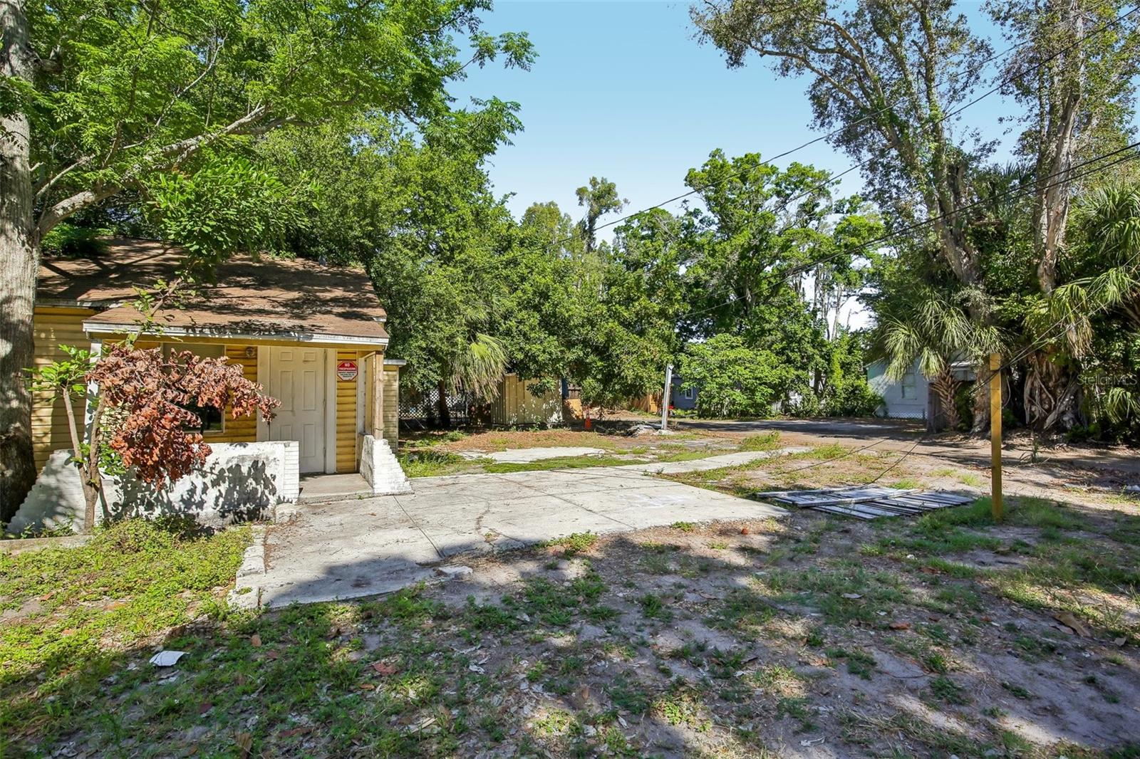 ROOSEVELT PARK ADD - Residential