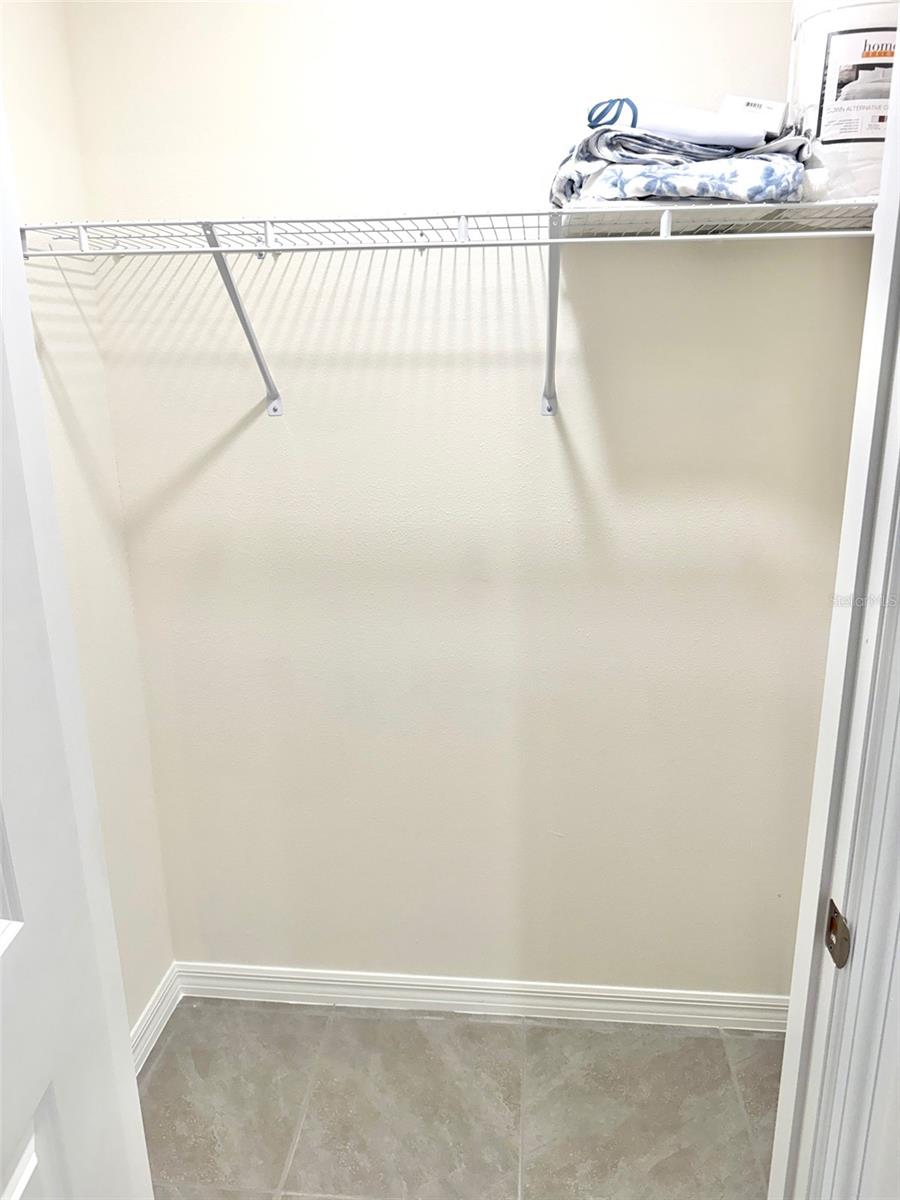 HAYS ROAD - Residential