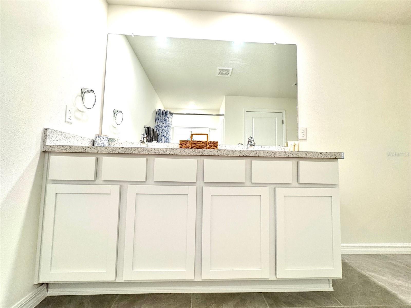 HAYS ROAD - Residential