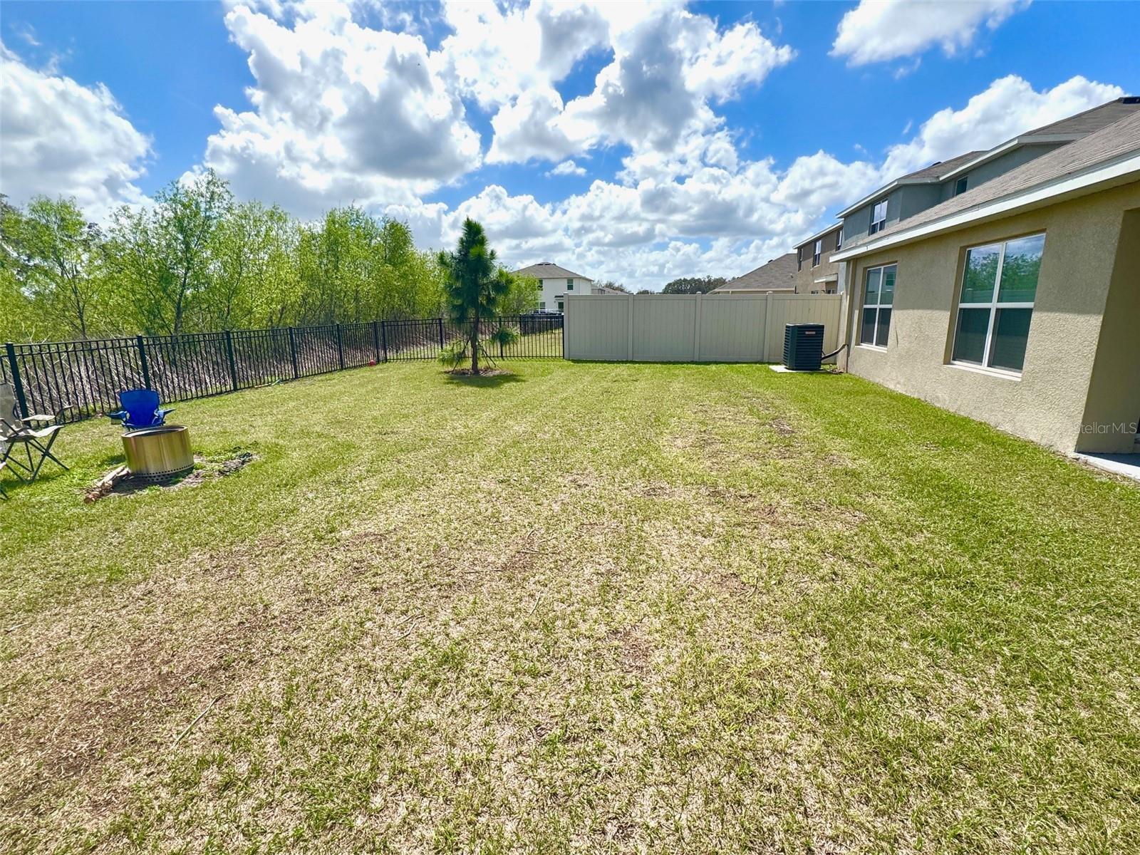 HAYS ROAD - Residential